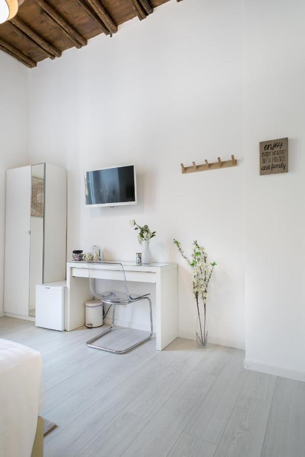White Ostilia Guesthouse Ρώμη Εξωτερικό φωτογραφία